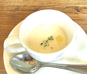 【カリフラワーポタージュ】